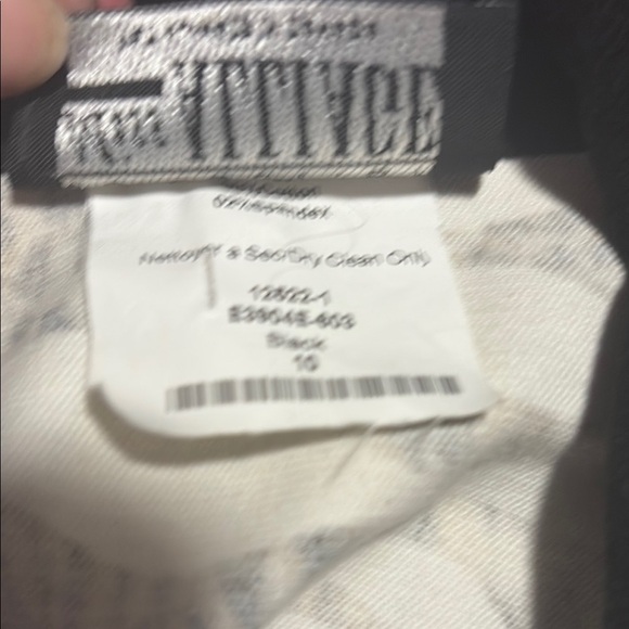 Cachet Brown and Black Jean Jacket with Luxurious Faux Fur - Picture 5 of 10